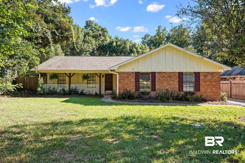 130 Brentwood Dr, Daphne, AL, 36526-7546 | Card Image