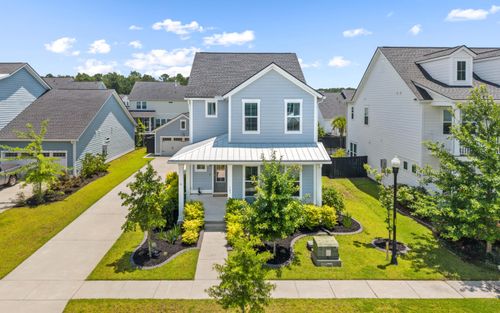 123 Medford Street, Summerville, SC, 29486 | Card Image