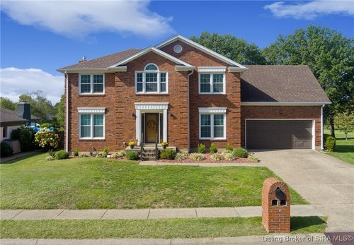 1511 Oakmont Dr, Jeffersonville, IN, 47130-7530 | Card Image