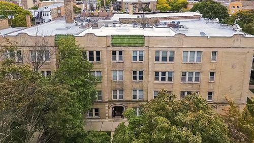 1e-3257 Olive Ave, Chicago, IL, 60659-3682 | Card Image