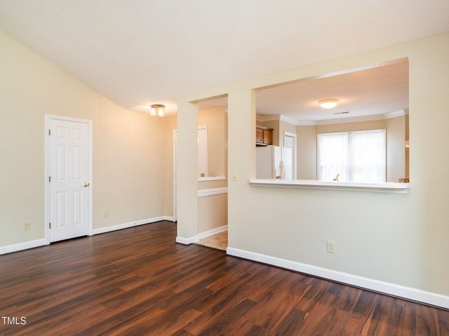 Living Room | Image 10