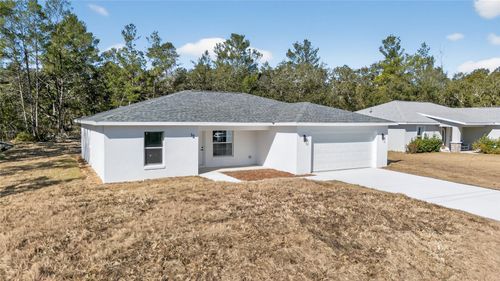 12 Malauka Pass, Ocklawaha, FL, 32179-6044 | Card Image