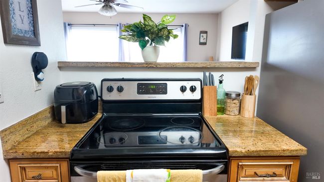 APT-2 - 100 Del Rio Ct, Condo with 2 bedrooms, 2 bathrooms and 2 parking in Vacaville CA | Image 14