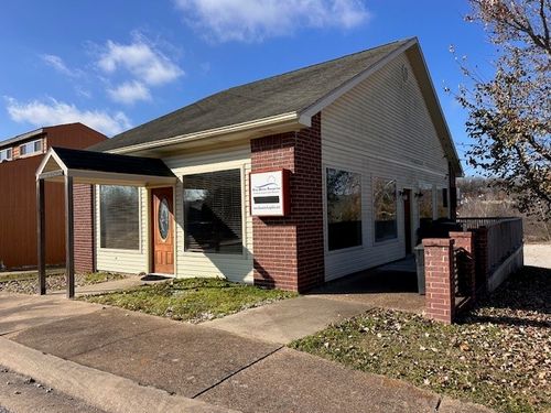 1 Blue Water Cir, Holiday Island, AR, 72631-4644 | Card Image