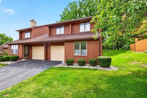 11 Spring Hl, Fairport, NY, 14450-4005 | Card Image