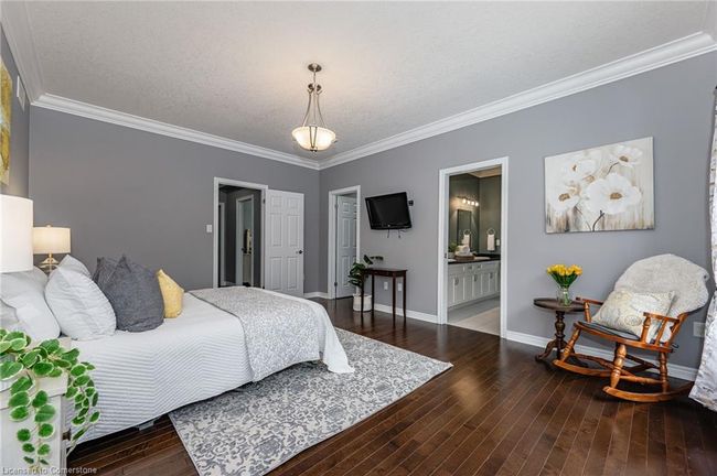 5 - 19 Simmonds Dr, Townhouse with 2 bedrooms, 4 bathrooms and 4 parking in Guelph ON | Image 18