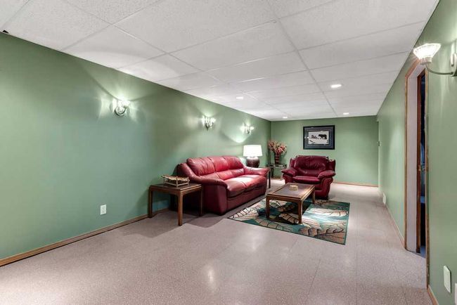 356 84 Ave Se, House other with 3 bedrooms, 2 bathrooms and 6 parking in Calgary AB | Image 28
