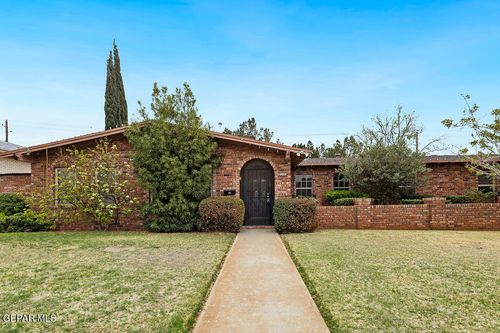 644 De Leon Drive, El Paso, TX, 79912 | Card Image