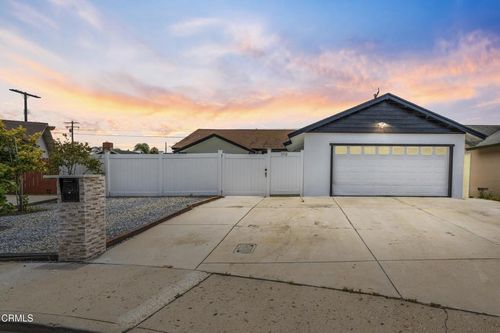 1712 N 7th Pl, Port Hueneme, CA, 93041-2320 | Card Image