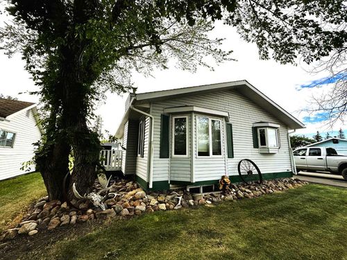 4624 51 St, Rycroft, AB, T0H3A0 | Card Image