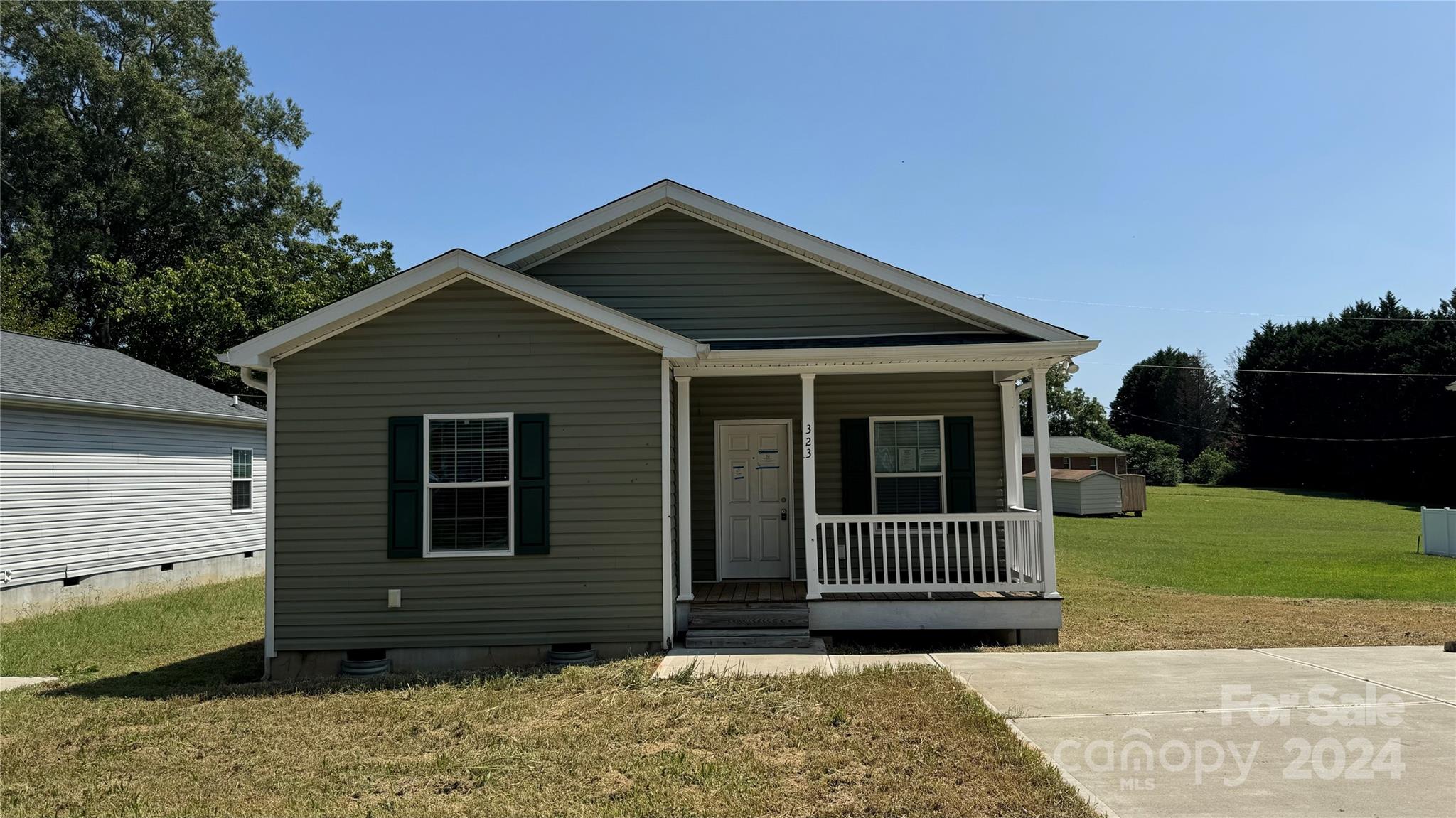 Martin St, Shelby, NC 28150