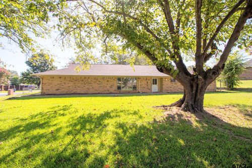 106 Susie St, Chandler, TX, 75758-2326 | Card Image