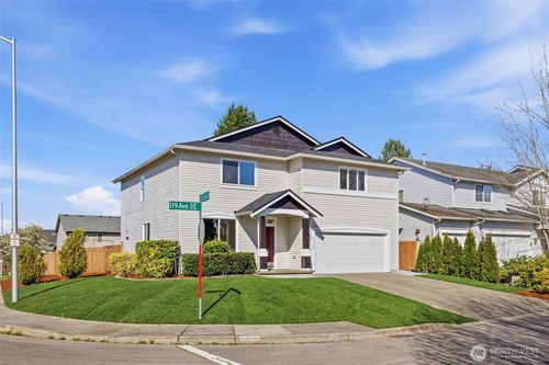 24329 119th Ave Se, Kent, WA, 98030-9203 | Card Image