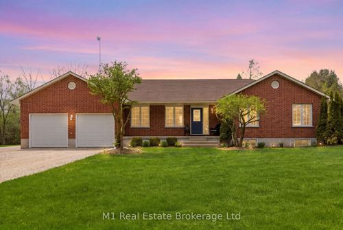 9632 Concession Rd 4 N, Mount Forest, ON, N0G2L0 | Card Image