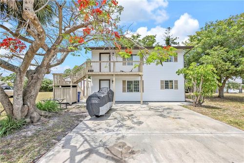 17209 Whitewater Ct, Fort Myers Beach, FL, 33931 | Card Image