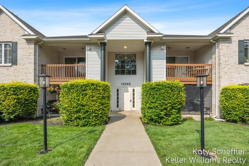 2-12265 S Crystal Waters Dr, Holland, MI, 49424-8118 | Card Image
