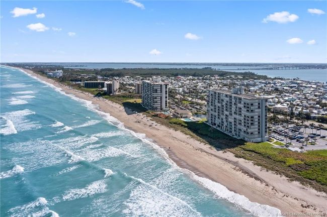 7 - 10600 S Ocean Dr, Condo with 2 bedrooms, 2 bathrooms and null parking in Jensen Beach FL | Image 28