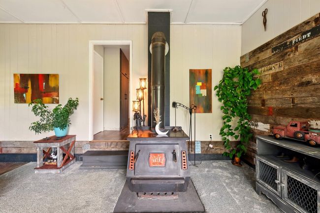2877 Bessemer Rd, House other with 3 bedrooms, 2 bathrooms and null parking in Coloma MI | Image 26