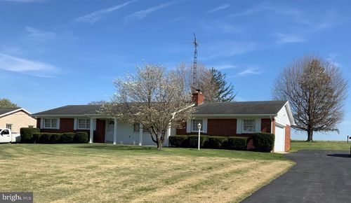 3899 Winchester Ave, MARTINSBURG, WV, 25405-2542 | Card Image