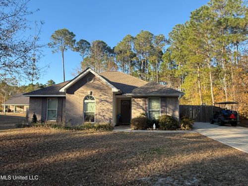 230 Music Street, Waveland, MS, 39576 | Card Image