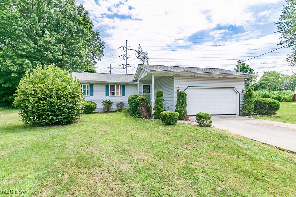 Ericston Ct, Painesville, OH 44077
