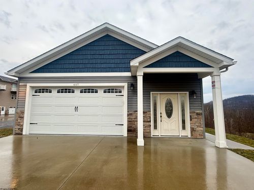 407 Kings Point Ln, Morgantown, WV, 26508-7006 | Card Image