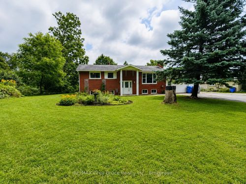 105 Maple Grove Lane, Kemble, ON, N4K0G2 | Card Image