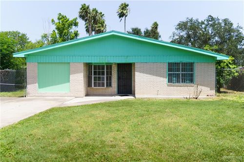 514 N 7th St, Donna, TX, 78537-2617 | Card Image