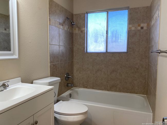 1045 Valley Forge Dr, House other with 3 bedrooms, 1 bathrooms and null parking in Schertz TX | Image 7