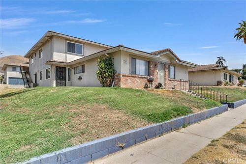 3536 Rainbow Ln, Highland, CA, 92346-2543 | Card Image