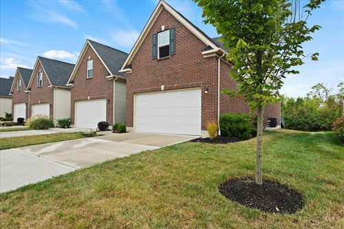 7908 Pinnacle Point Dr, West Chester, OH, 45069-9049 | Card Image