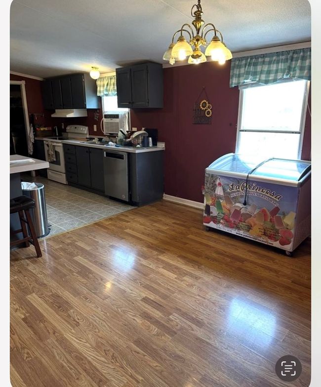 199 Felts Ln, House other with 3 bedrooms, 2 bathrooms and null parking in Max Meadows VA | Image 17