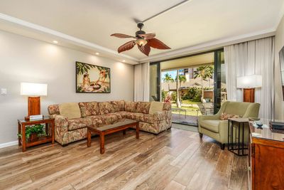 153 - 3445 Lower Honoapiilani Rd, Condo with 2 bedrooms, 2 bathrooms and null parking in Lahaina HI | Image 2