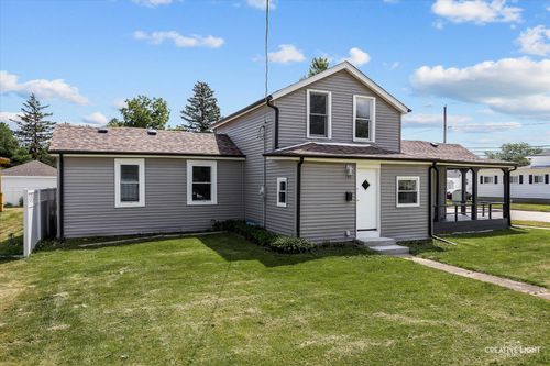 302 N Center St, Plano, IL, 60545-1323 | Card Image