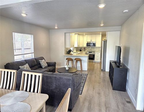 42 S Hooker St, Denver, CO, 80219-2040 | Card Image