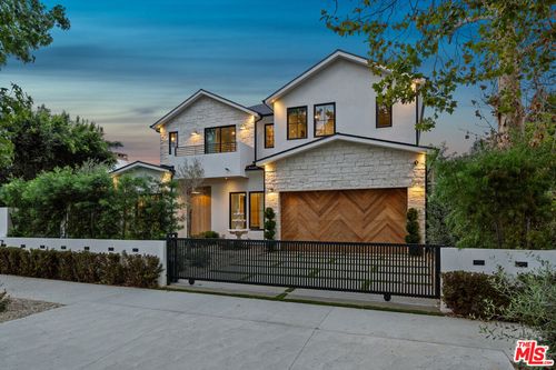 11317 Valley Spring Ln, Studio City, CA, 91602-2612 | Card Image