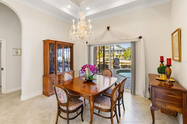 4937 Oxford Dr, House other with 3 bedrooms, 2 bathrooms and null parking in SIESTA KEY FL | Image 9