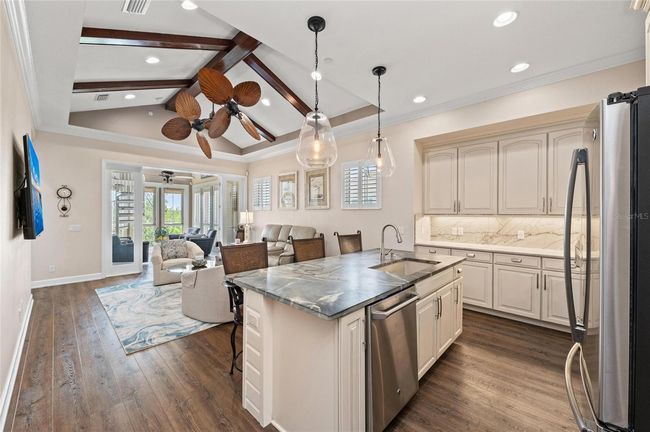 UNIT-201 - 241 Sapphire Lake Dr, Condo with 3 bedrooms, 3 bathrooms and null parking in Bradenton FL | Image 14