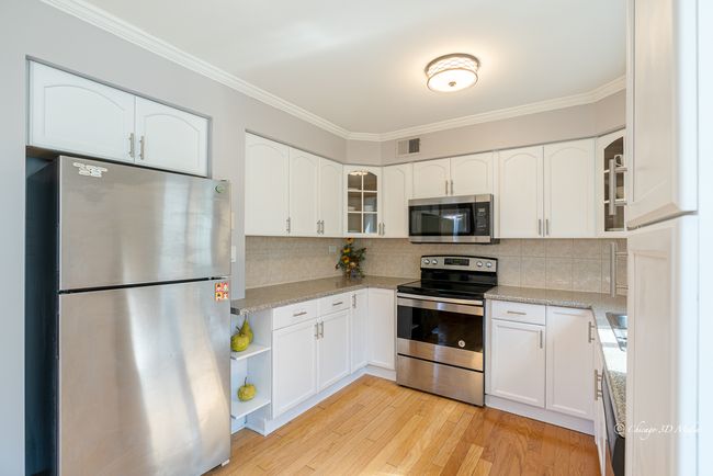 UNIT-107 - 1243 E Baldwin Ln, Home with 3 bedrooms, 2 bathrooms and 2 parking in PALATINE IL | Image 17