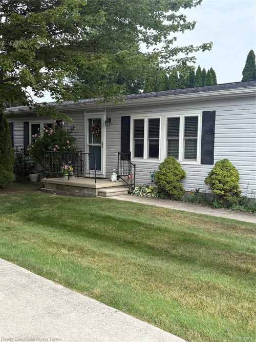 lot-107-4333 24th Ave, Fort Gratiot, MI, 48059-3860 | Card Image