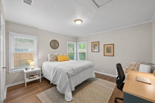 1906 Paige St, House other with 3 bedrooms, 2 bathrooms and null parking in Georgetown TX | Image 15