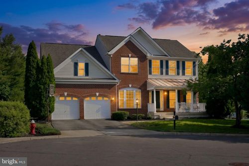 43280 John Danforth Ct, Ashburn, VA, 20147-3158 | Card Image