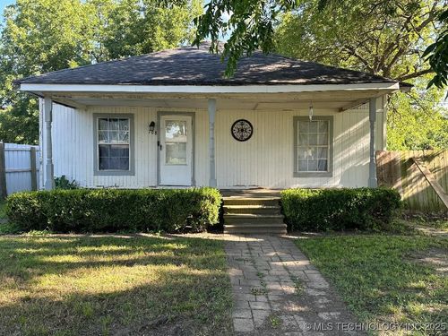 108 E Court Ave, McAlester, OK, 74501-3037 | Card Image