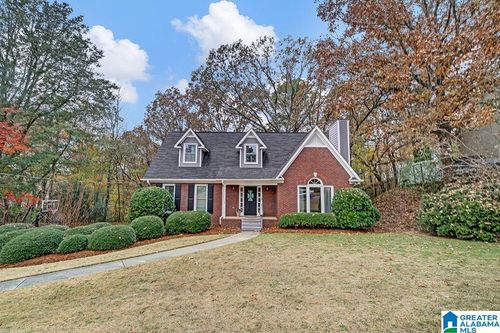 1737 Russet Crest Cir, HOOVER, AL, 35244-4220 | Card Image