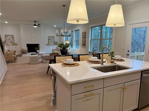 4138 Little Hannah Dr, Suwanee, GA, 30024-5663 | Card Image