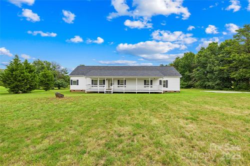 4759 Mel Nunnery Rd, Fort Lawn, SC, 29714-8688 | Card Image