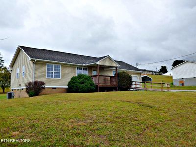 1708 Corral Lane, House other with 3 bedrooms, 2 bathrooms and null parking in Dandridge TN | Image 2