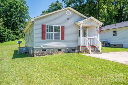 14-219 E Boston Ave, Bessemer City, NC, 28016-2608 | Card Image