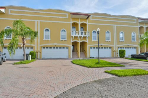 517 Villa Treviso Ct, Apollo Beach, FL, 33572-2201 | Card Image
