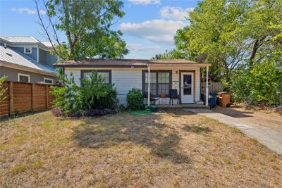 1911 E 11th Street, House other with 2 bedrooms, 1 bathrooms and 2 parking in Austin TX | Image 1